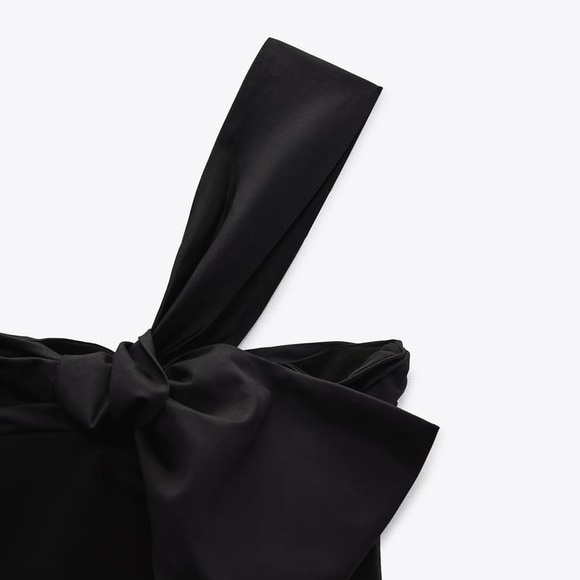 ASYMMETRICAL NECKLINE BODYSUIT - Picture 10 of 10